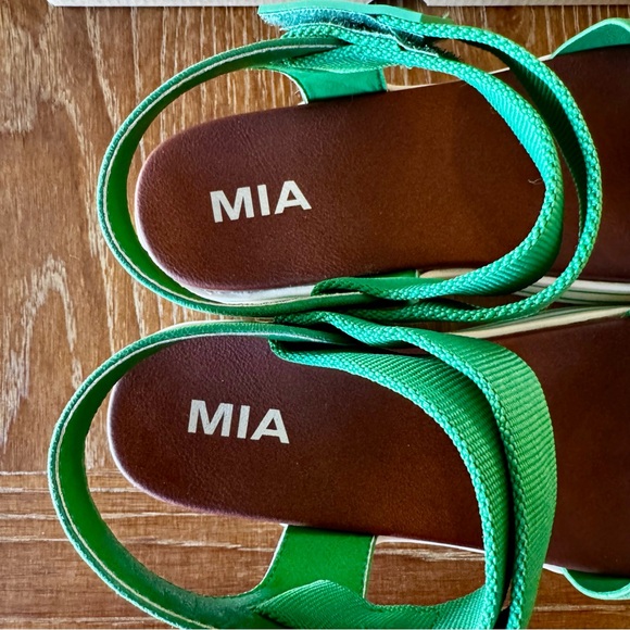 NIB Mia grass green Odelia flatform / wedge sandal 8M - Picture 8 of 12